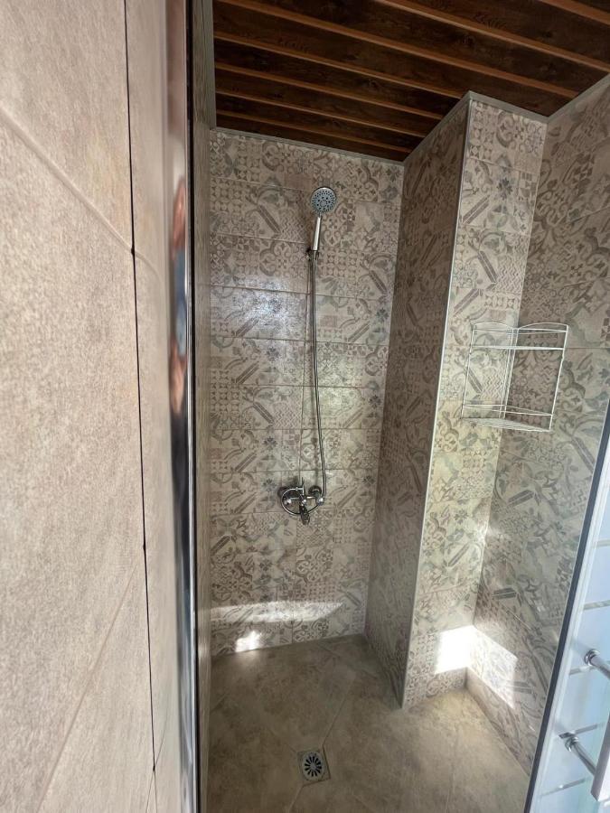Apartment Colibri Veliko Tŭrnovo Eksteriør bilde