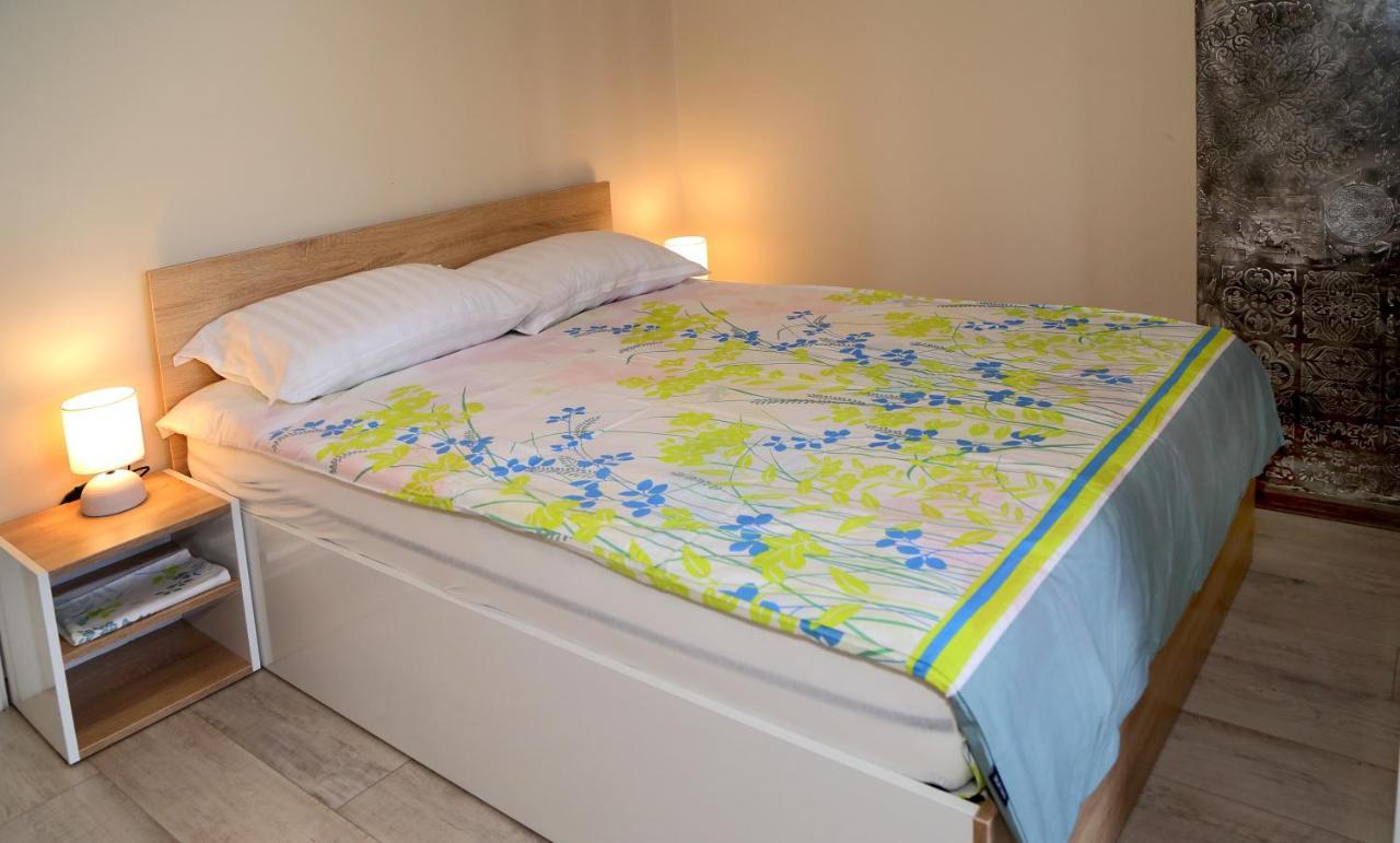Apartment Colibri Veliko Tŭrnovo Eksteriør bilde